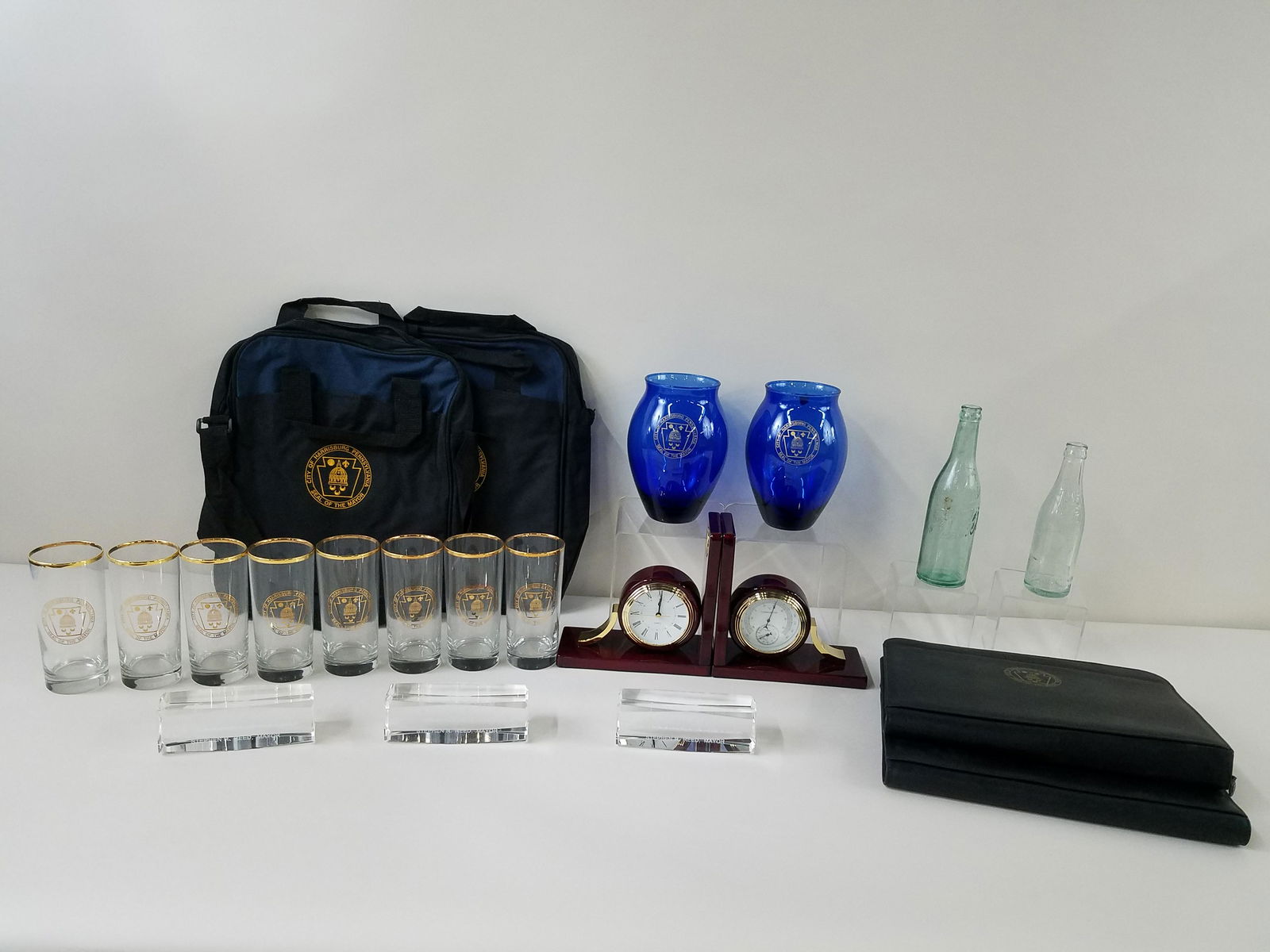 19 Pcs Harrisburg Mayoral Collectibles (1 of 11)