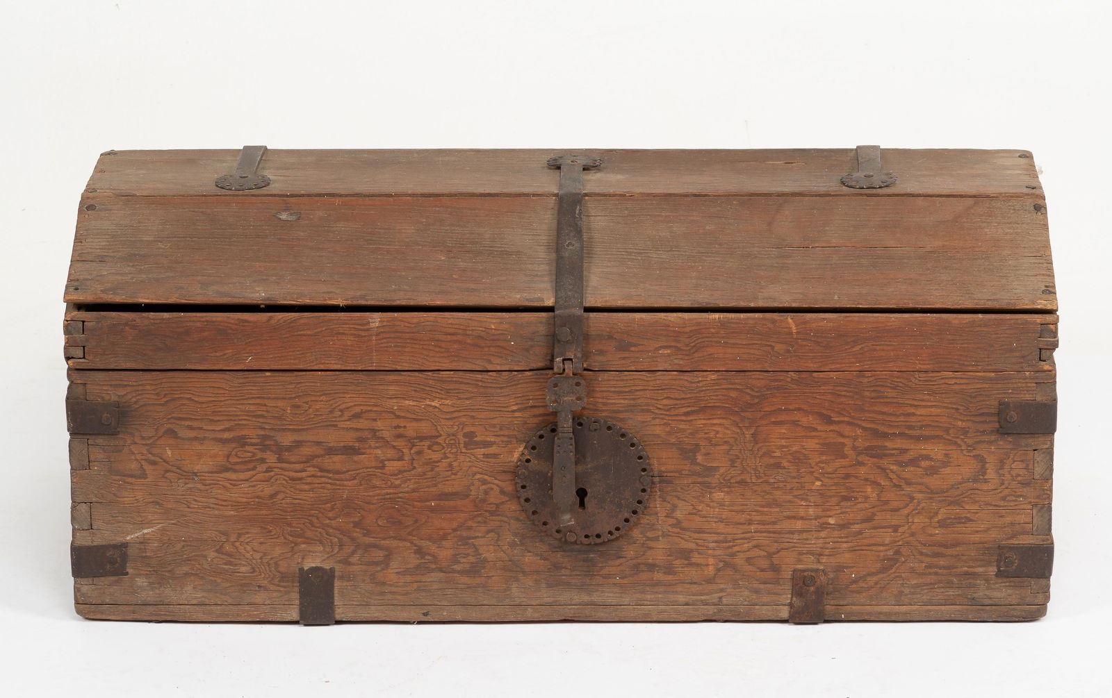 Mexican Dome Top Trunk (1 of 9)