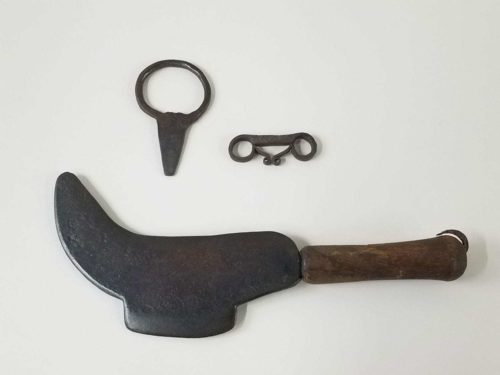3 Early American Tools (1 of 3)