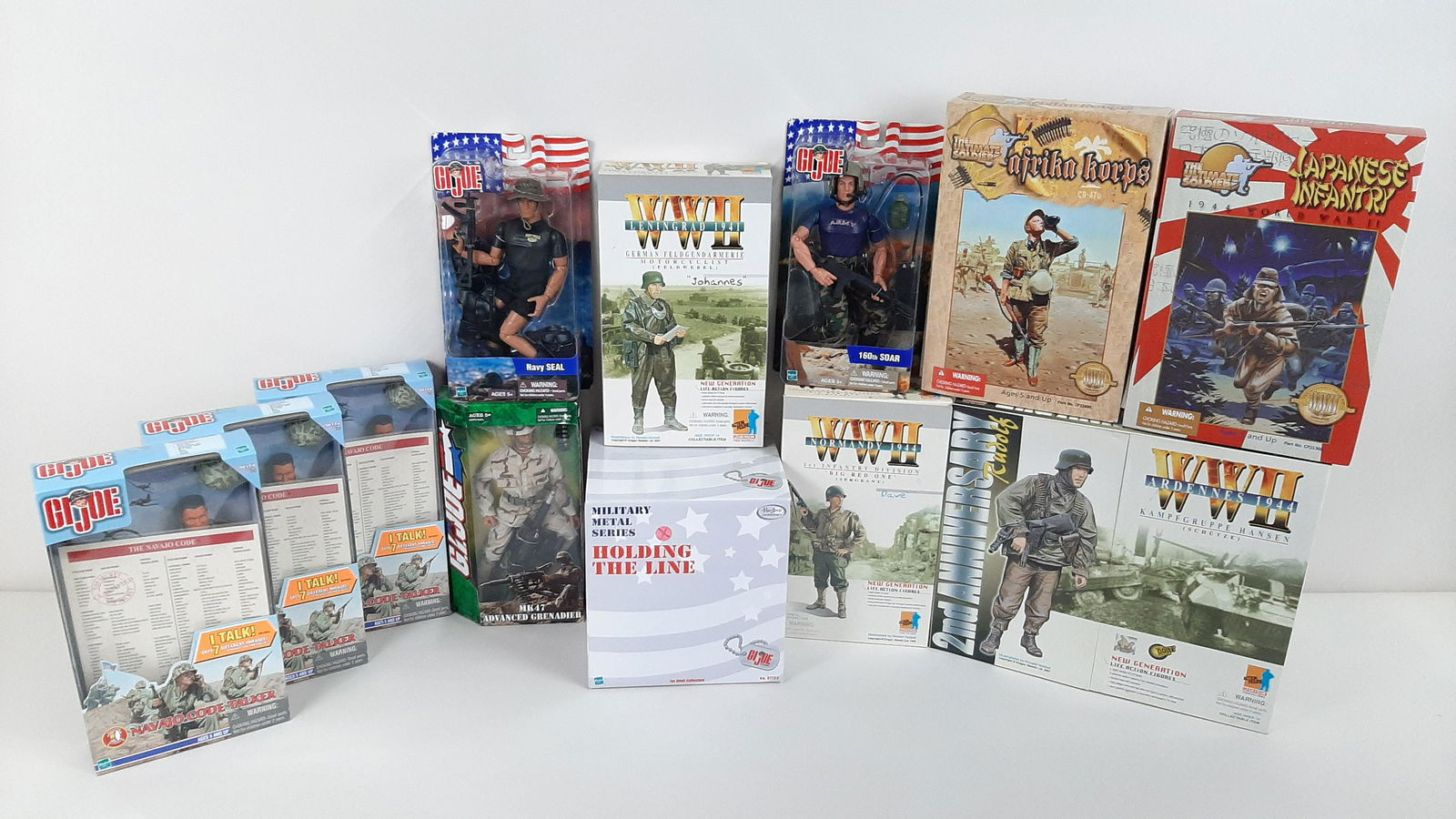 12 G.I. Joe and Ultimate Soldier Action Figures (1 of 1)
