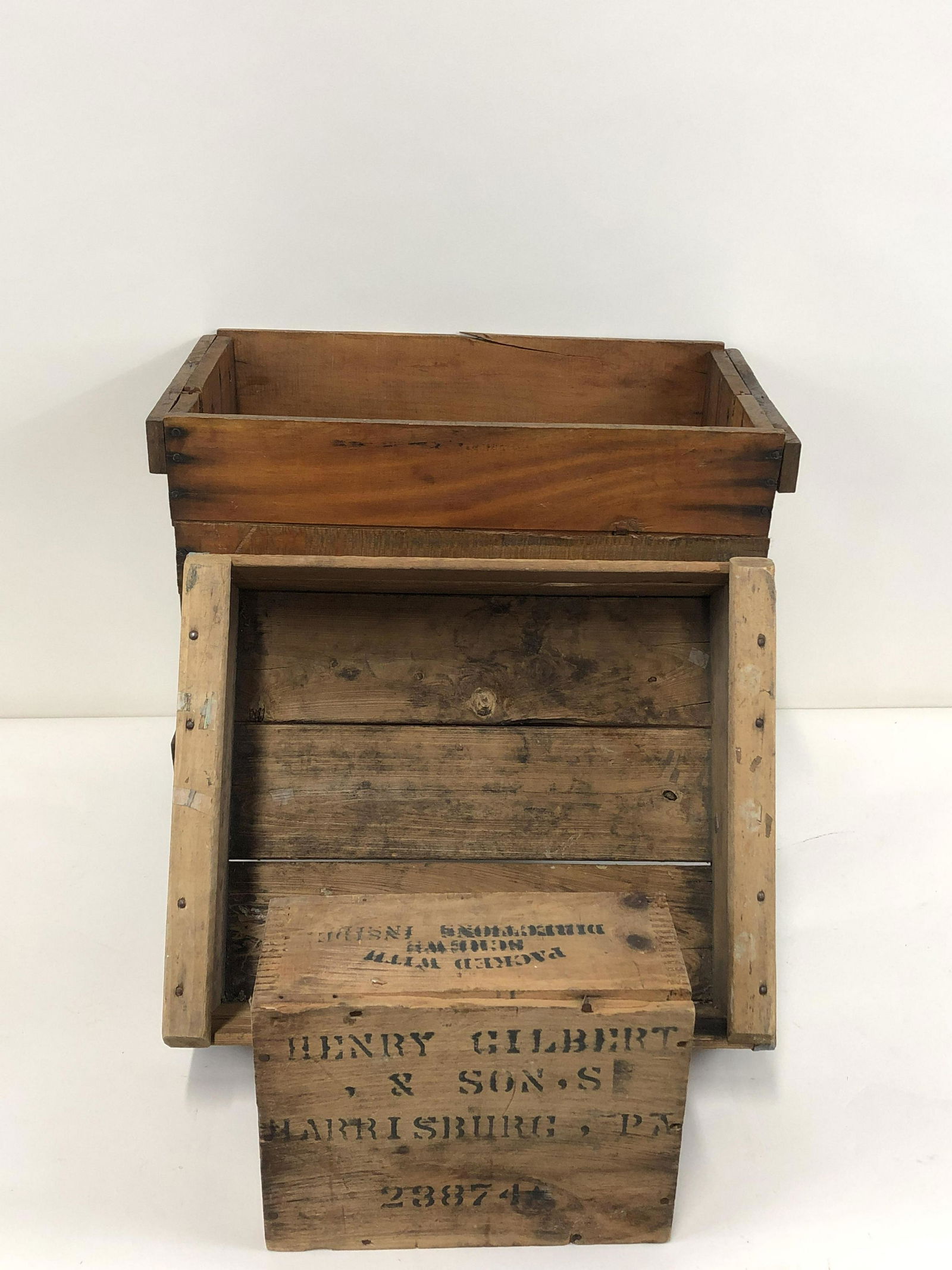 3 Harrisburg Crates (1 of 4)