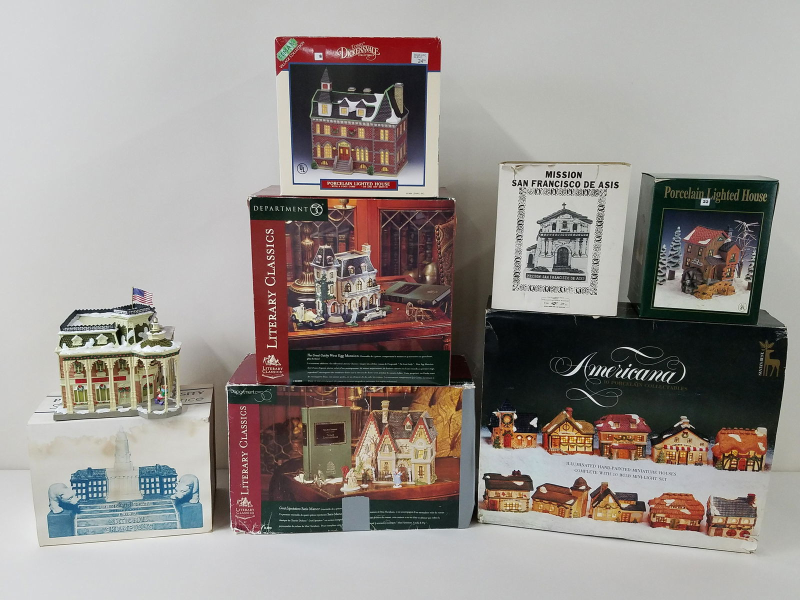 8 Holiday Houses incl Dept 56 Library Classics (1 of 9)