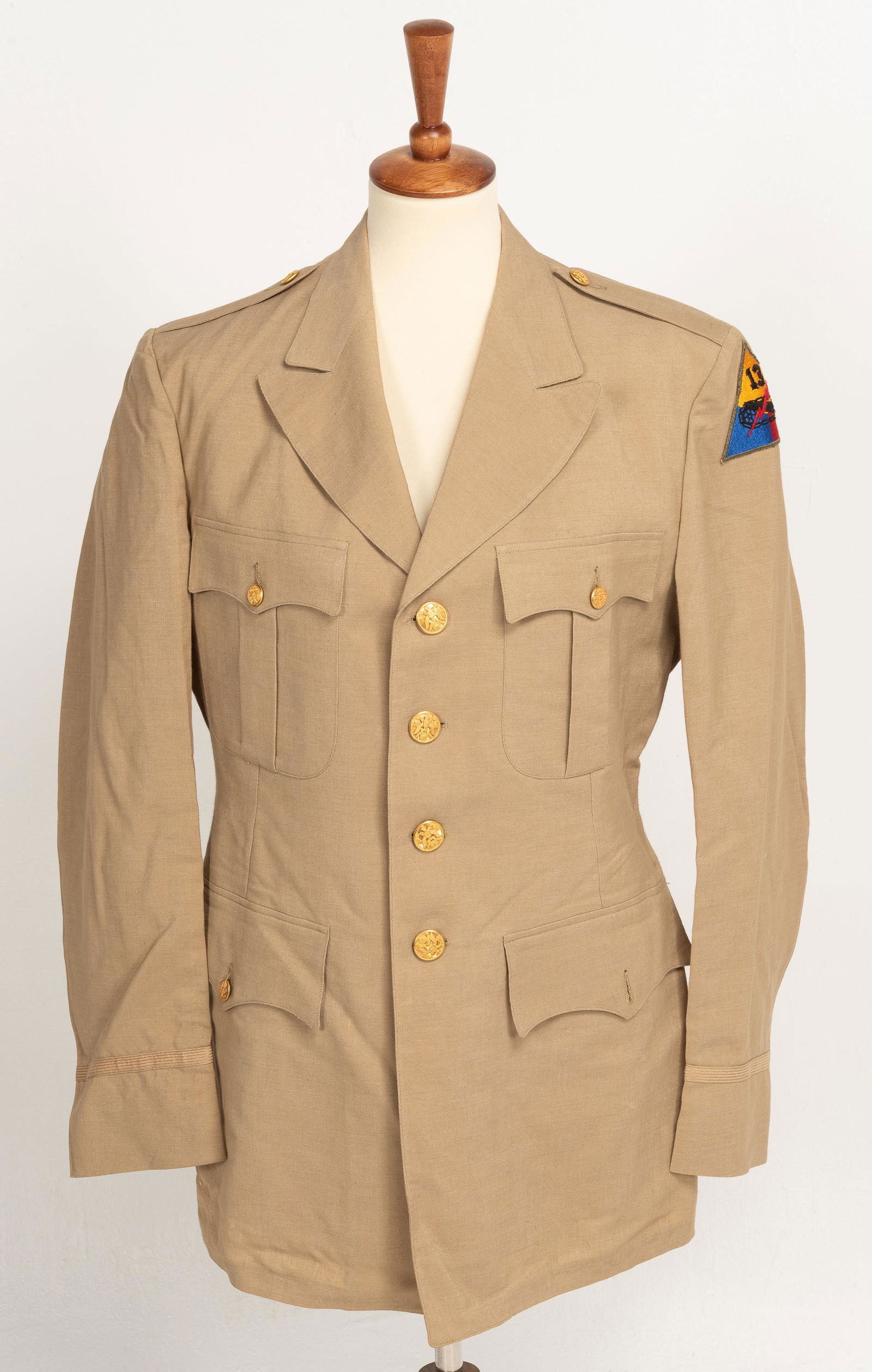 US Army WWII Summer Officers Tunic (1 of 3)