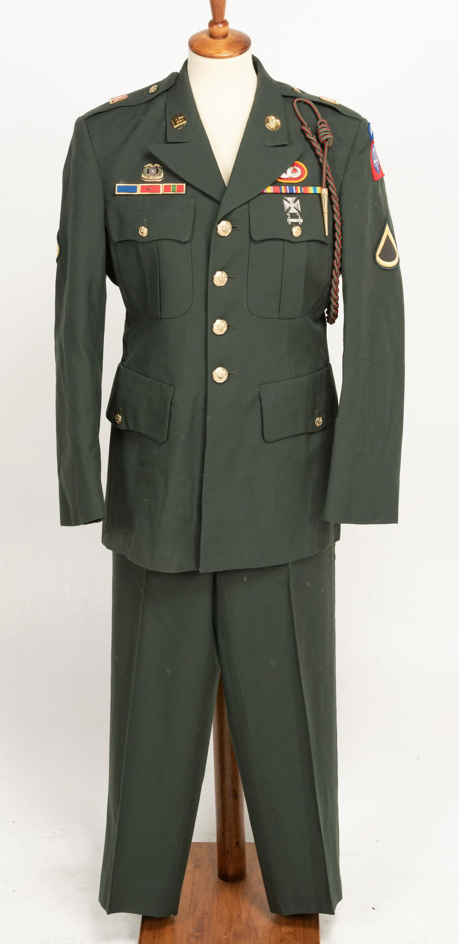 US Army 82nd Airborne Div. Dress Uniform (1 of 4)