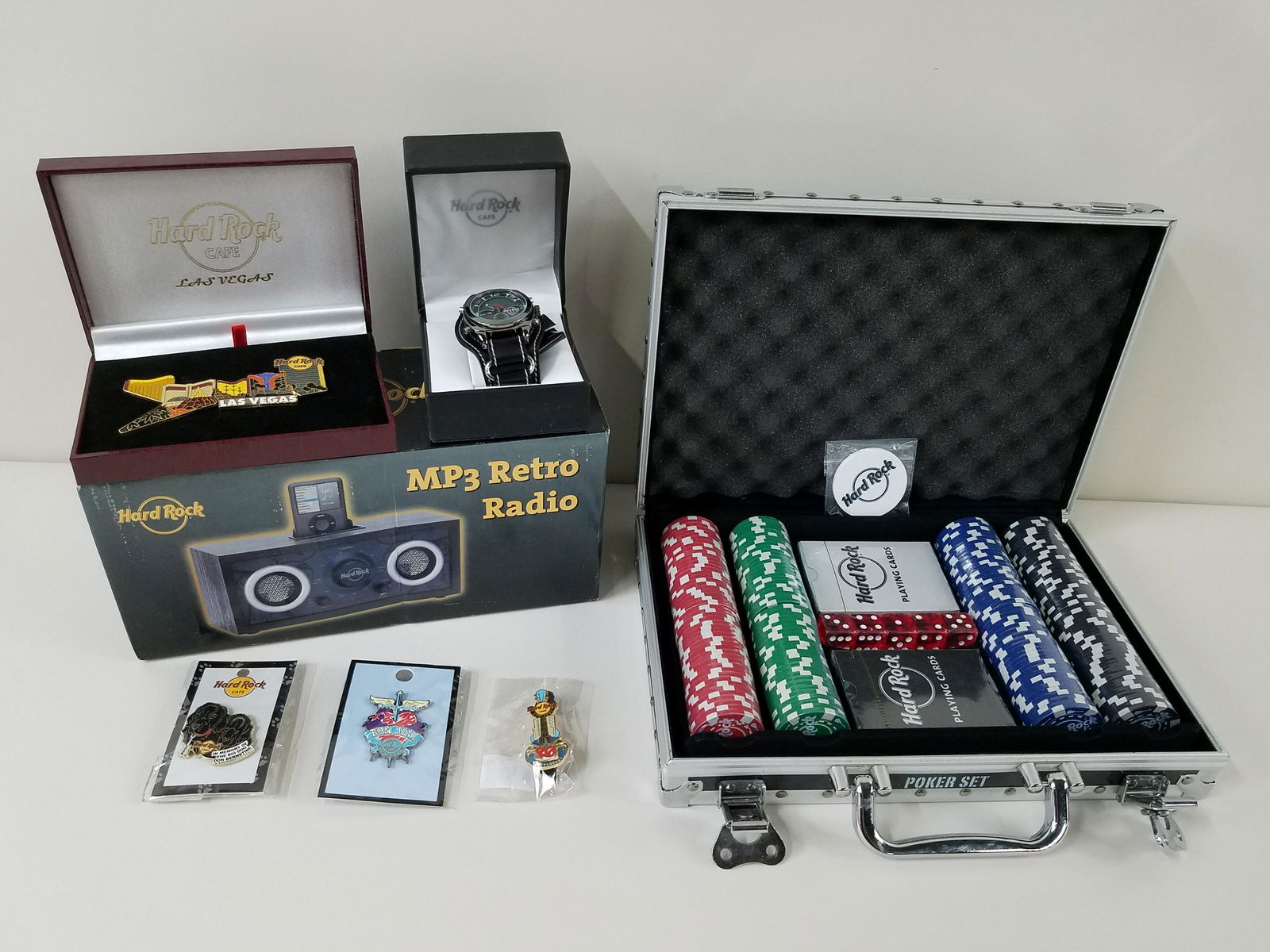 7 Pc Hard Rock Cafe Collection incl Poker Set (1 of 7)