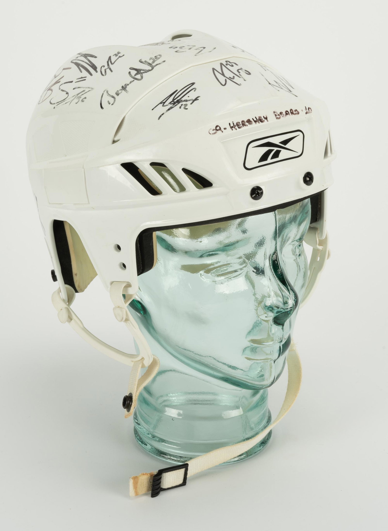 2009/10 Hershey Bears Calder Cup Champion Helmet: Autographed by team.