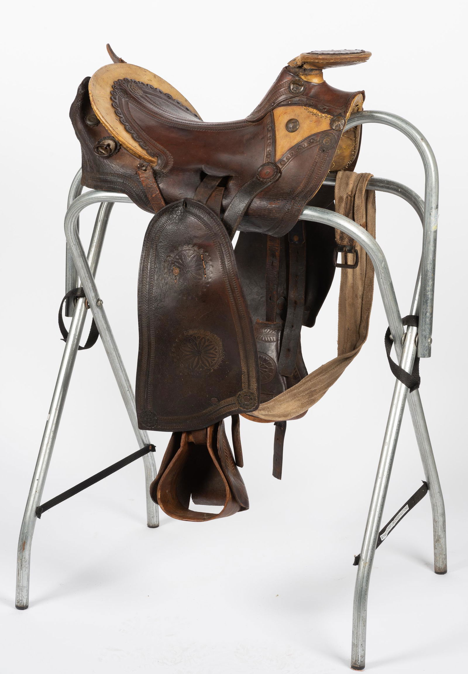 Mexican Parade or Show Saddle (1 of 5)