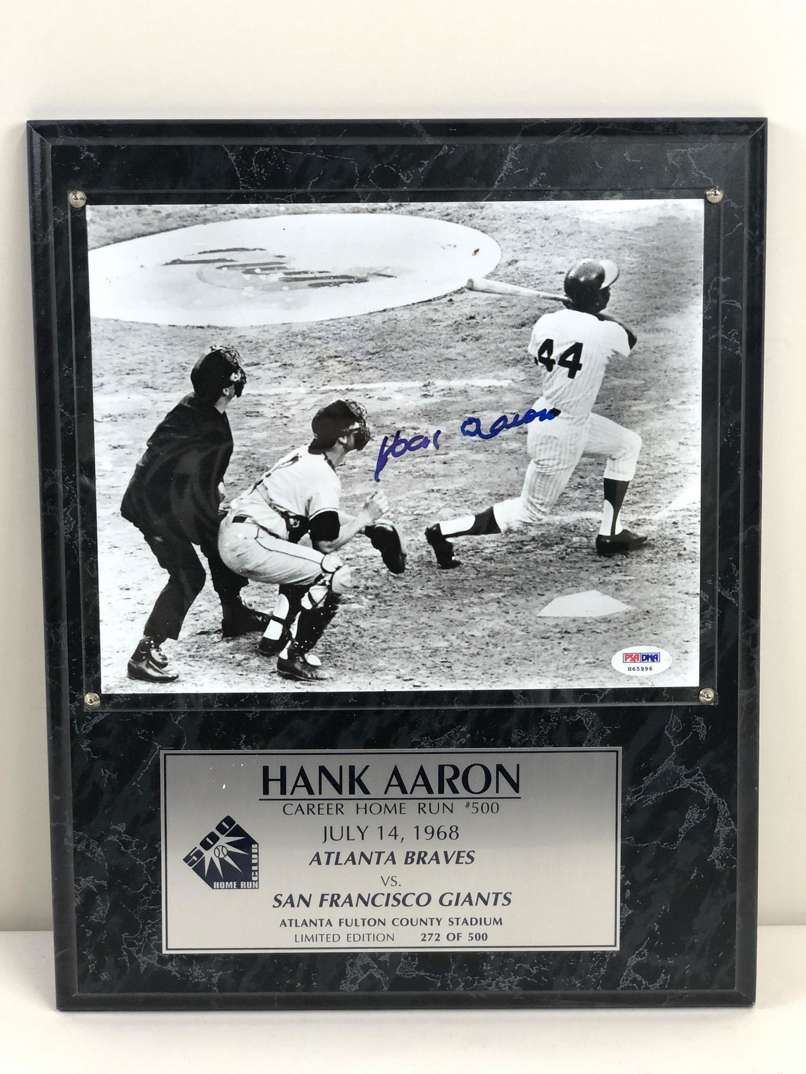 PSA / DNA Graded Hank Aaron Autograph (1 of 2)
