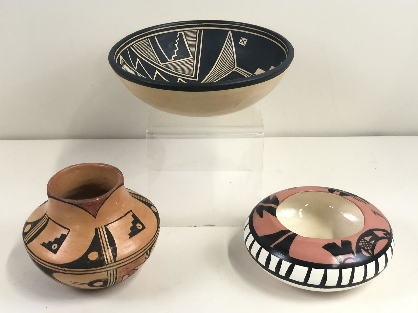 3 Pcs Native American Pottery (1 of 7)