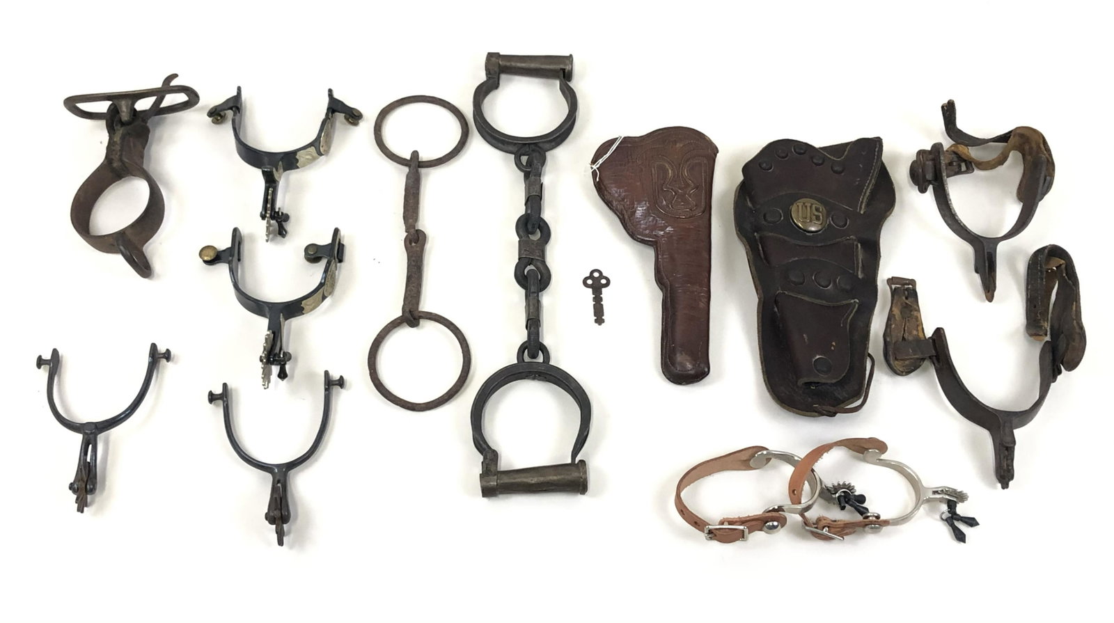14 Pcs Holsters Spurs & Cuffs: Also includes buckles.
