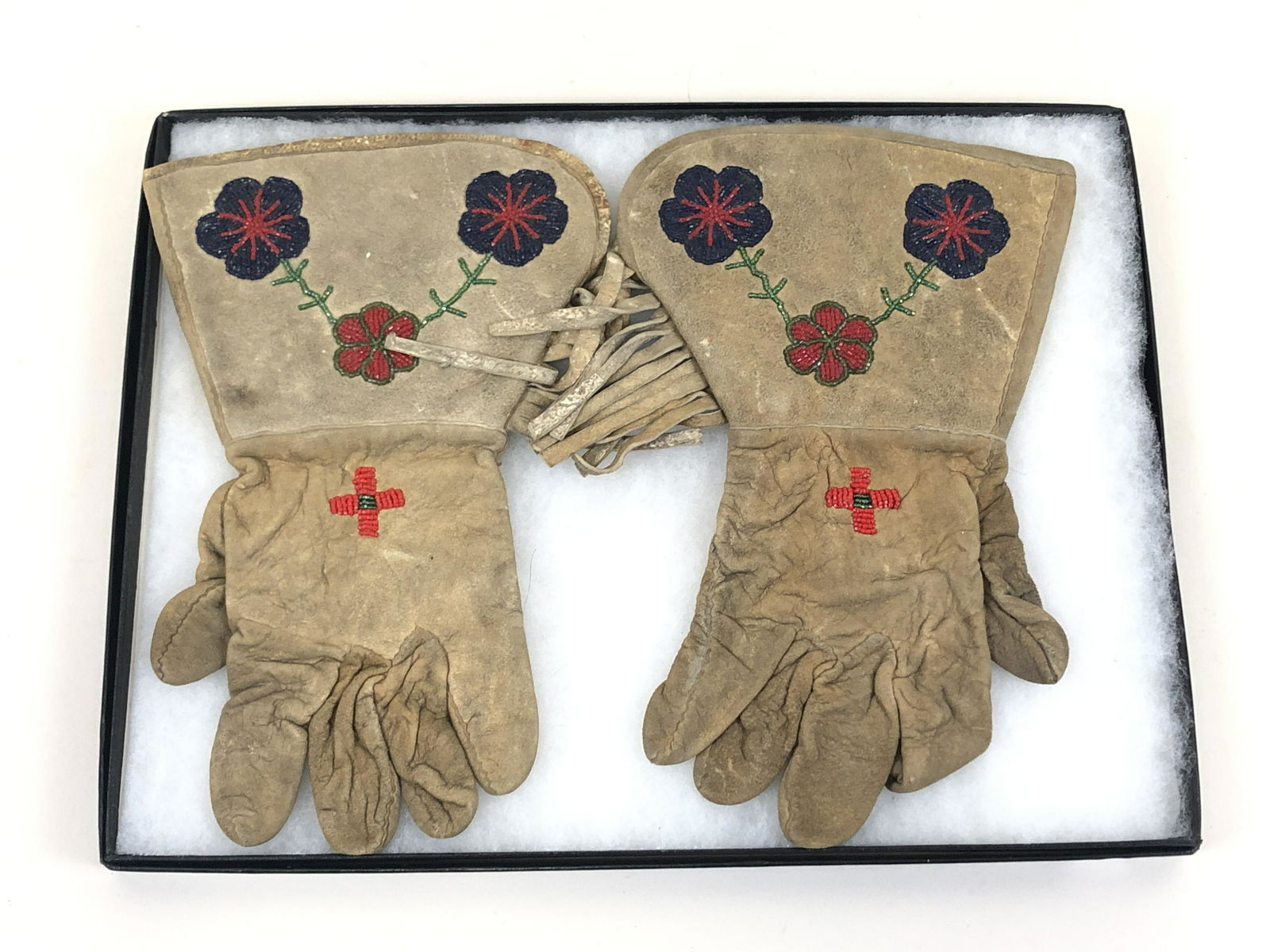 Pair Beaded Gauntlet Gloves (1 of 1)