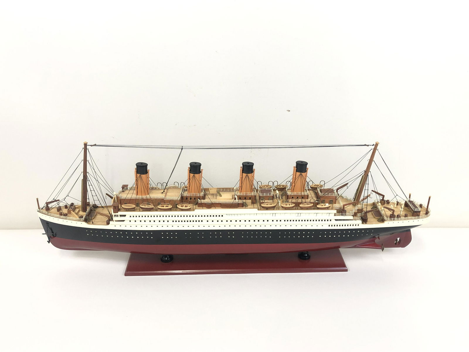 Titanic Ship Replica (1 of 5)