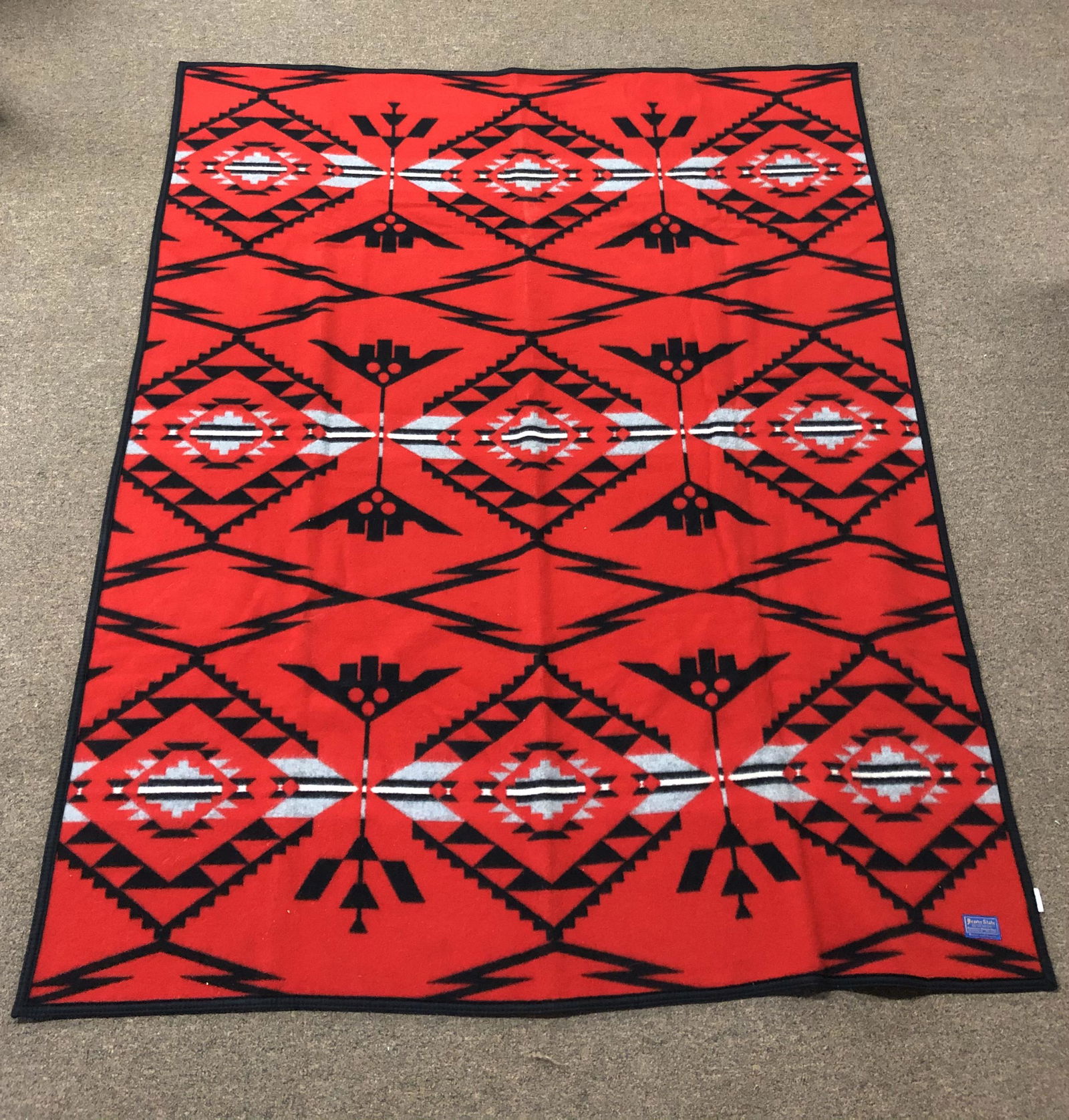 Beaver State Pendleton Blanket (1 of 3)