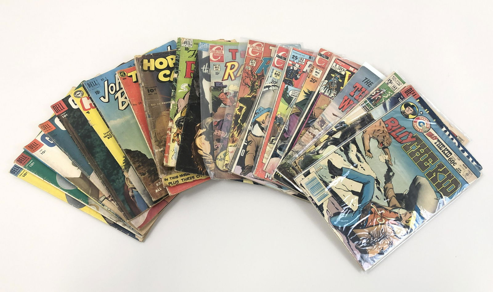 23 Western Comic Books (1 of 5)