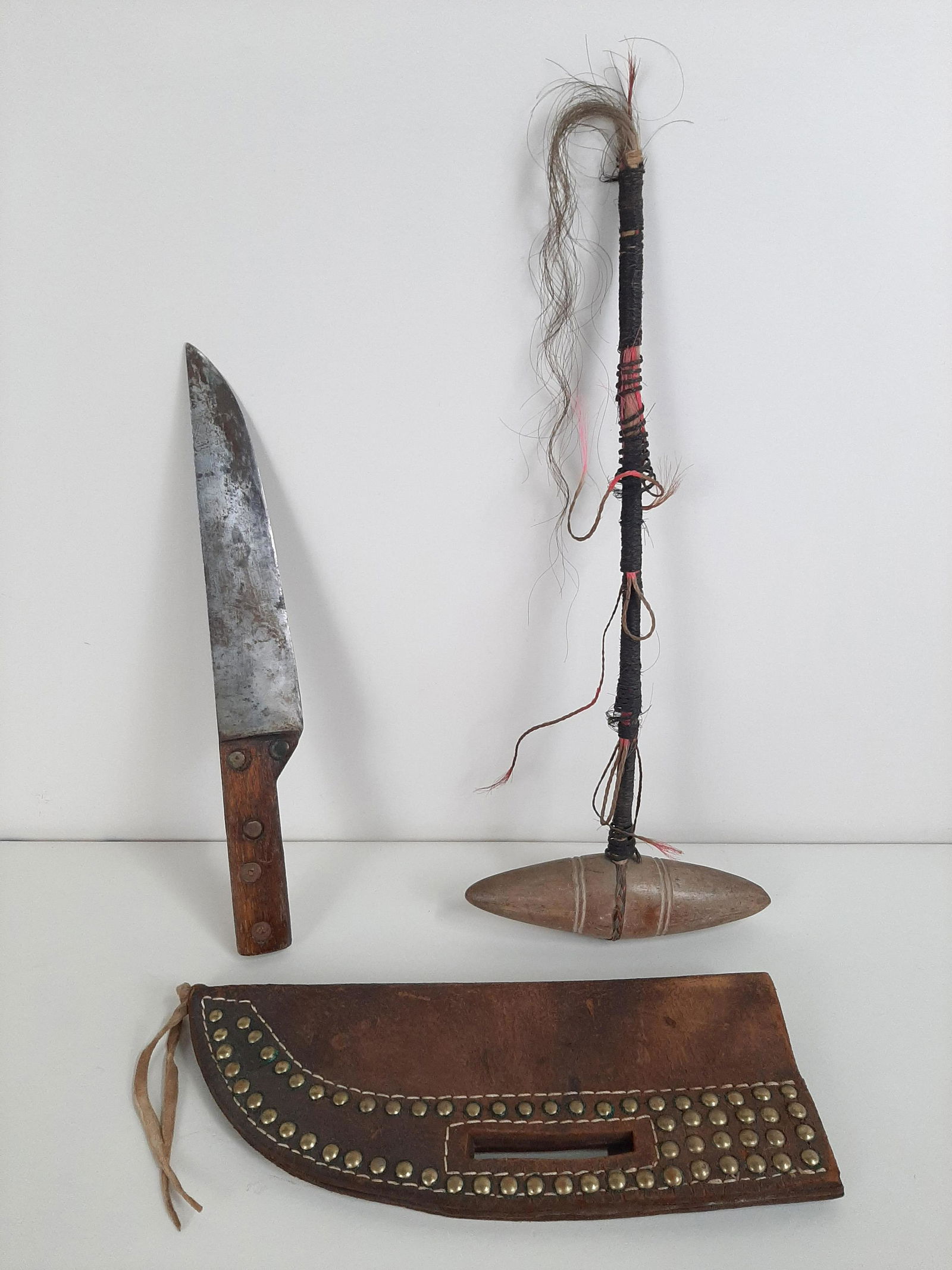 Catlinite War Club and Knife with Leather Sheath (1 of 4)