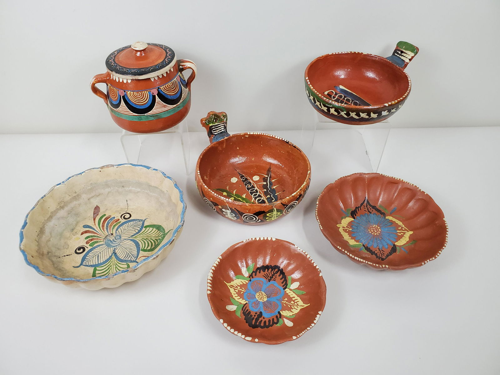 6 Pcs Mexican Pottery (1 of 2)