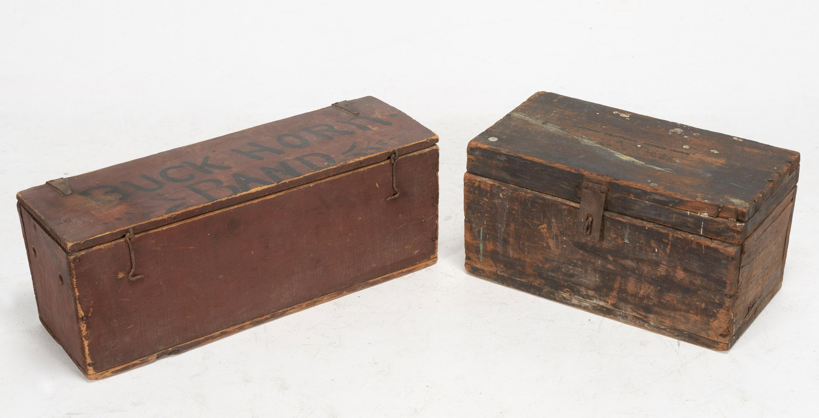 2 Wood Chests: "Buck Horn Band" and " Denver Lincoln Stage Line U.S. Mail". Larger: 24-1/4" wide x 8" deep x 9" high.