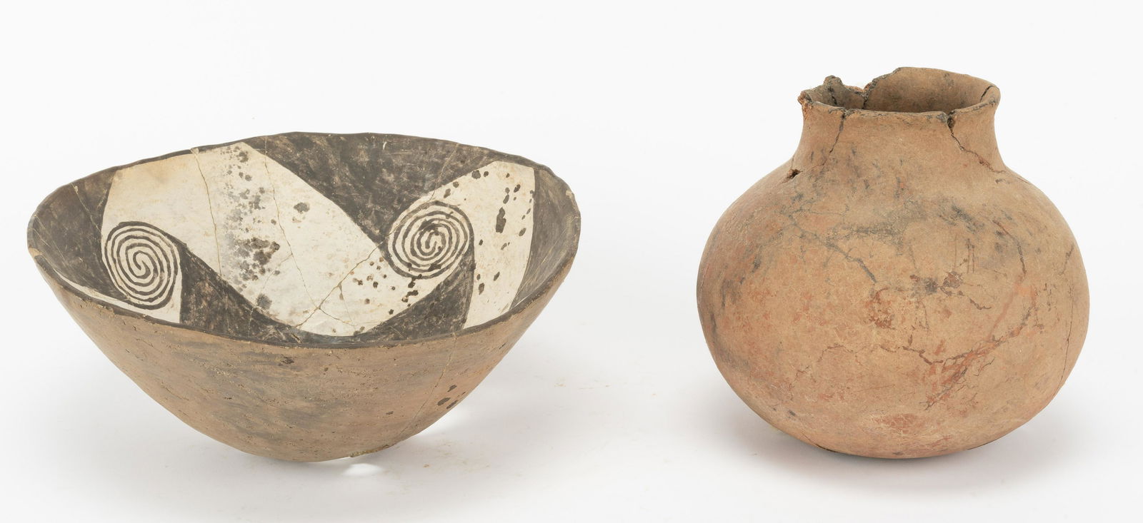 2 Pcs Native American Pottery (1 of 3)