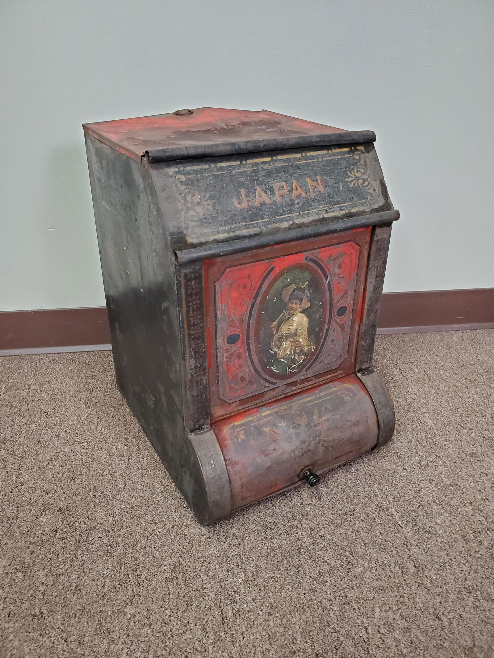 Japan Tea Tin (1 of 3)