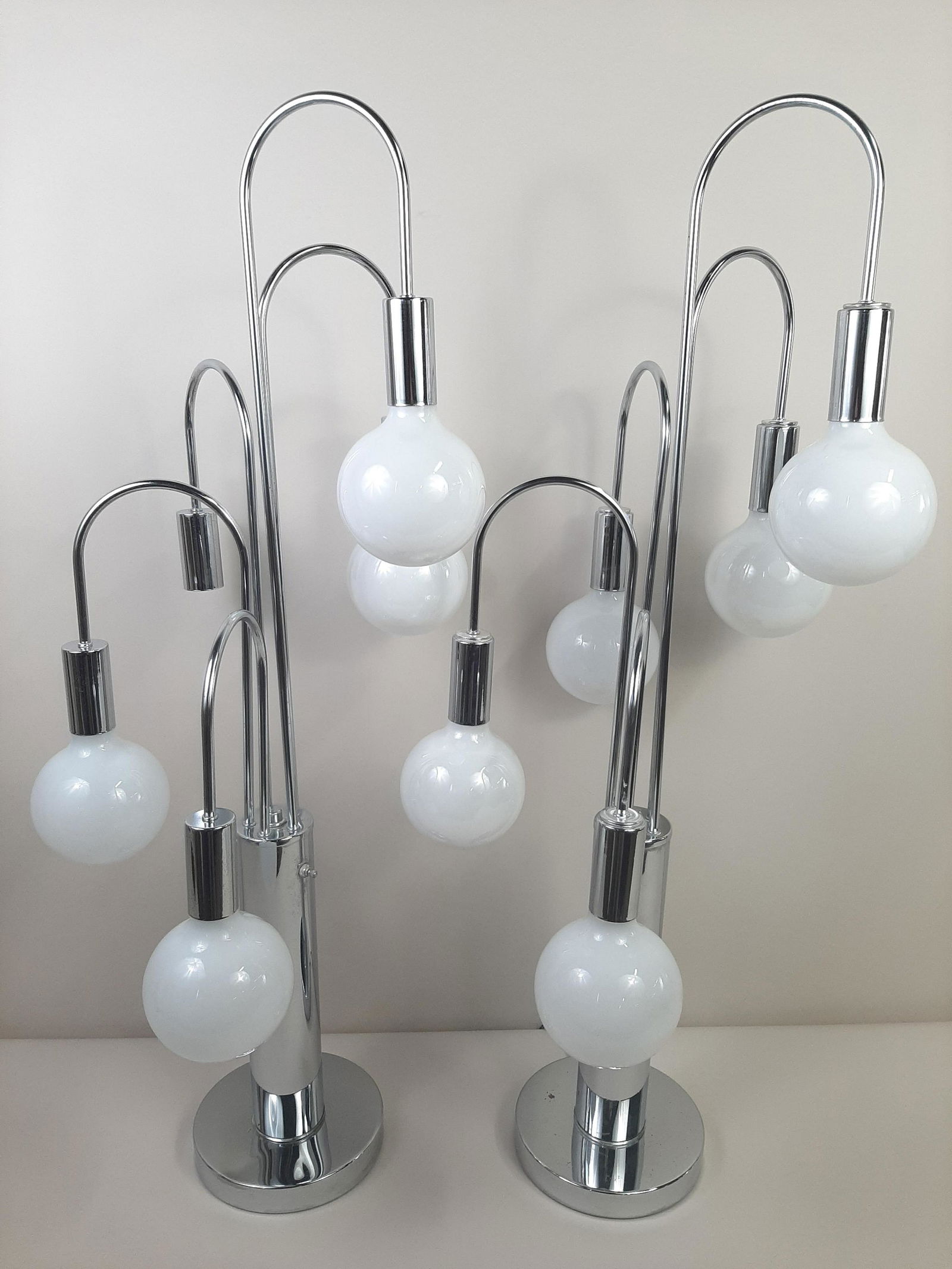 Pr Chrome Modern Lamps (1 of 3)
