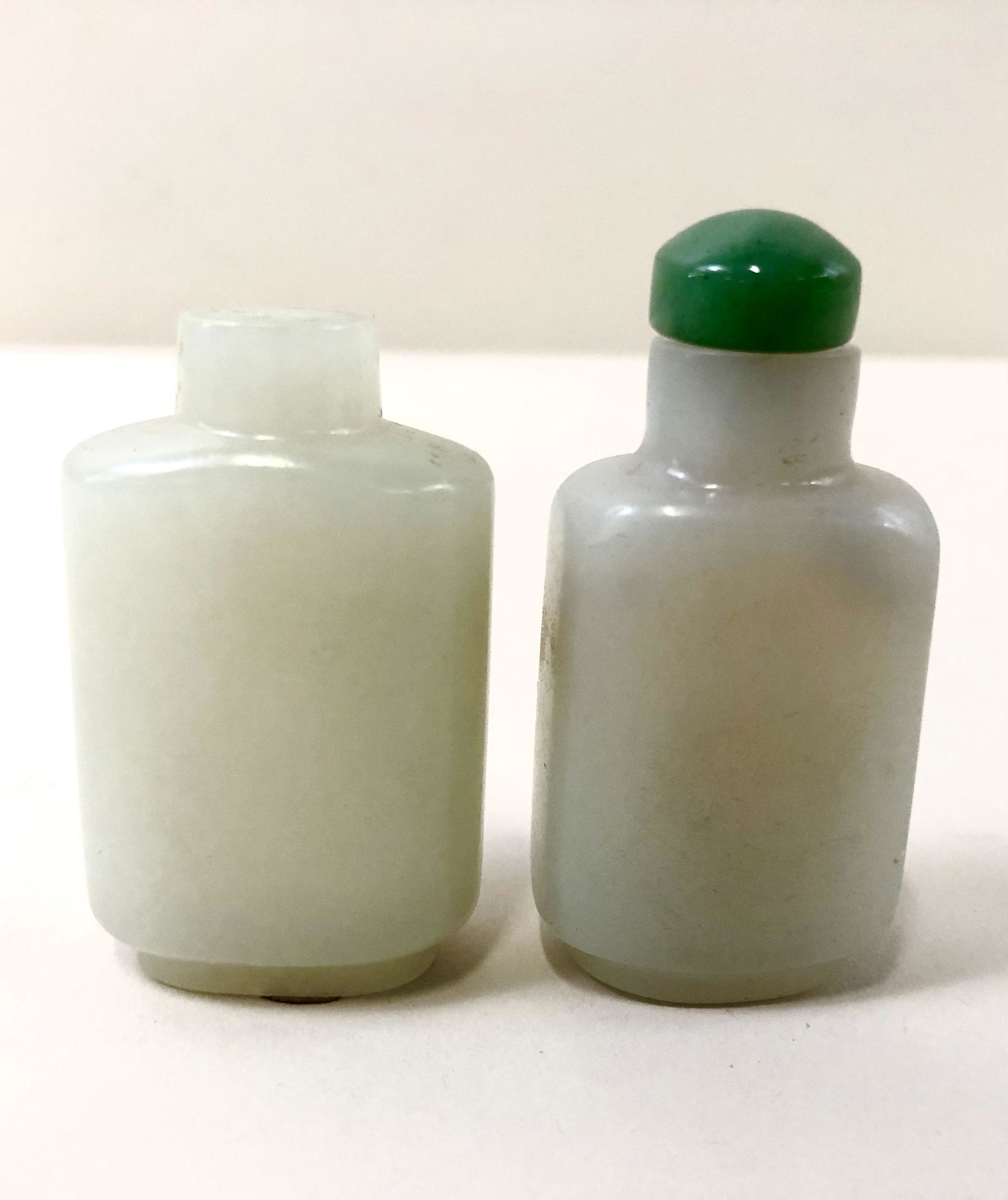2 Mutton Fat Jade Snuff Bottles (1 of 2)