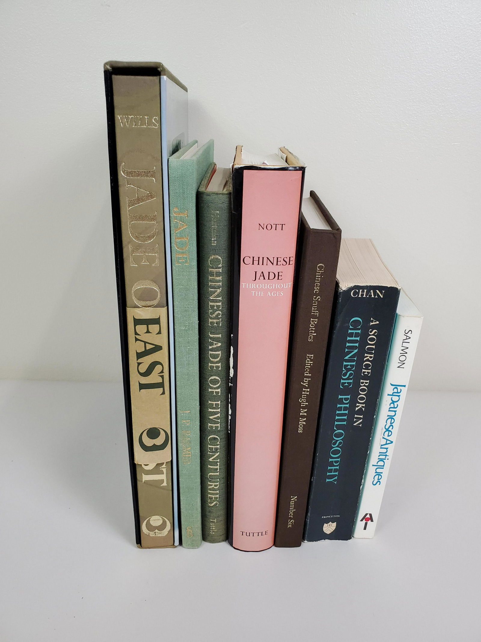 7 Jade & Snuff Bottle Books (1 of 3)