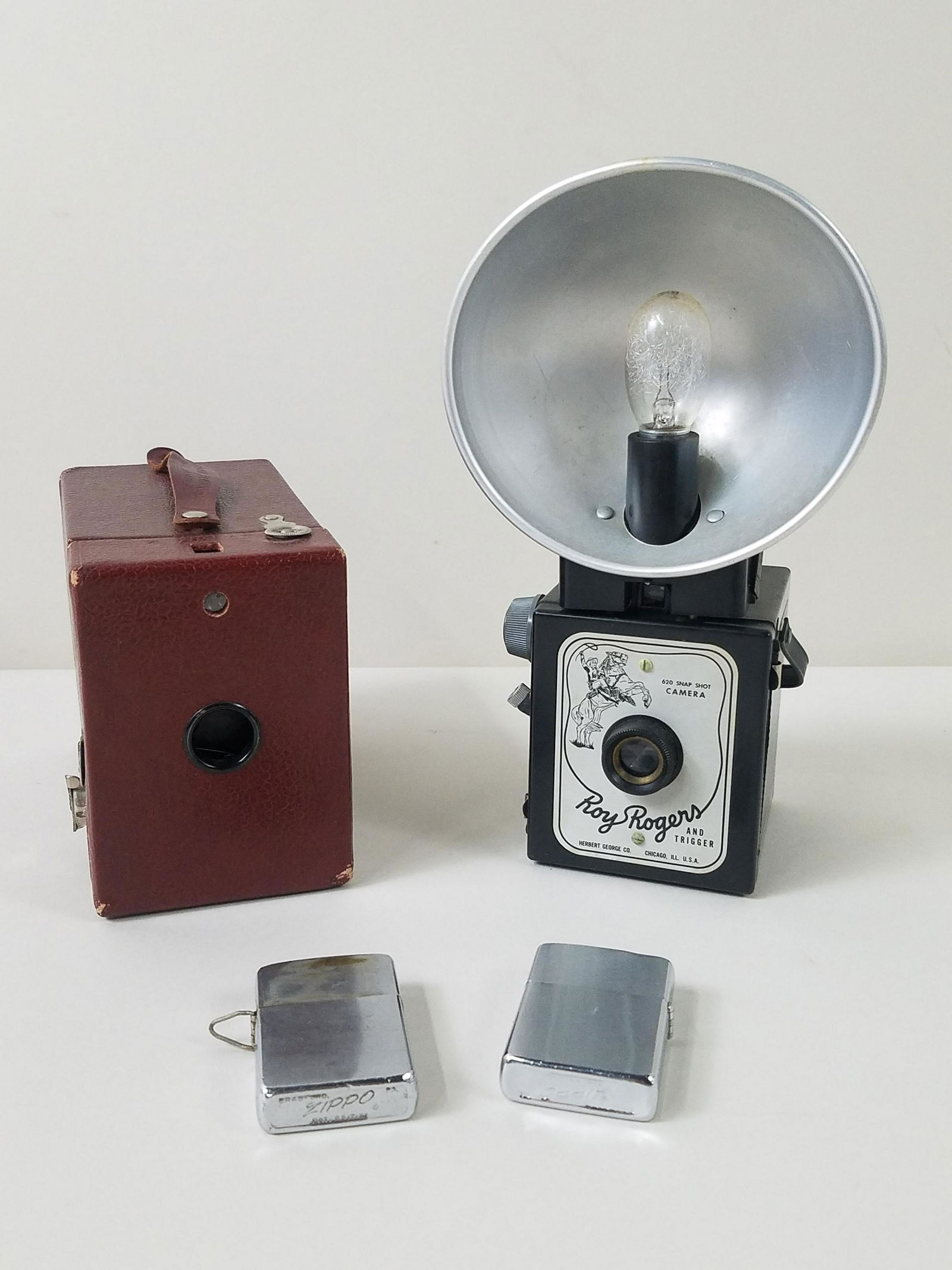 2 Cameras incl Roy Rogers and 2 Zippo Lighters (1 of 4)