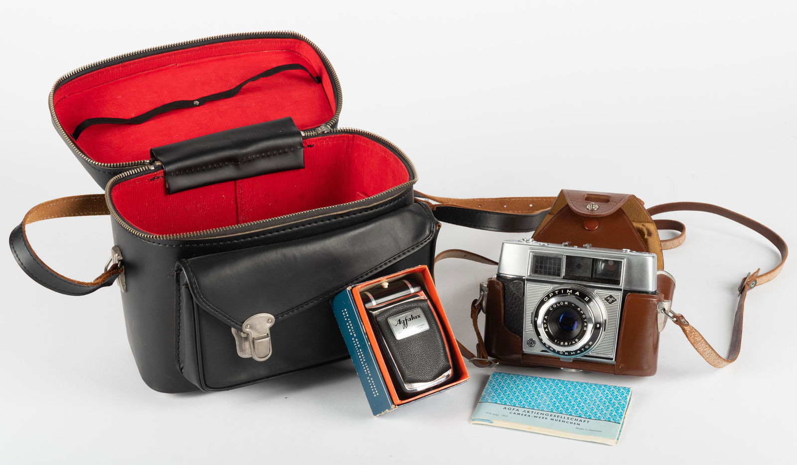 Agfa Optima II S with Agfalux Flash (1 of 3)