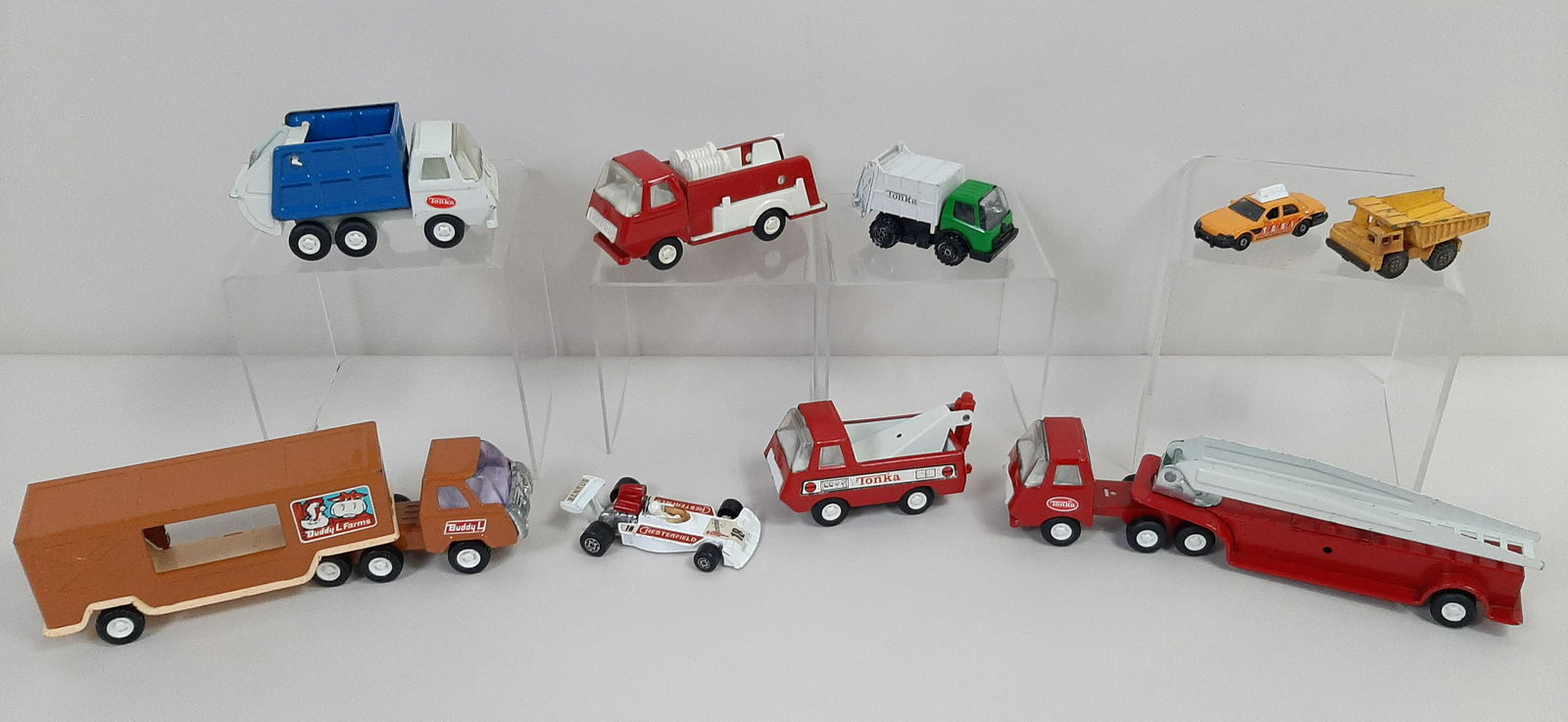 9 Pcs Vintage Trucks incl. Buddy L (1 of 4)