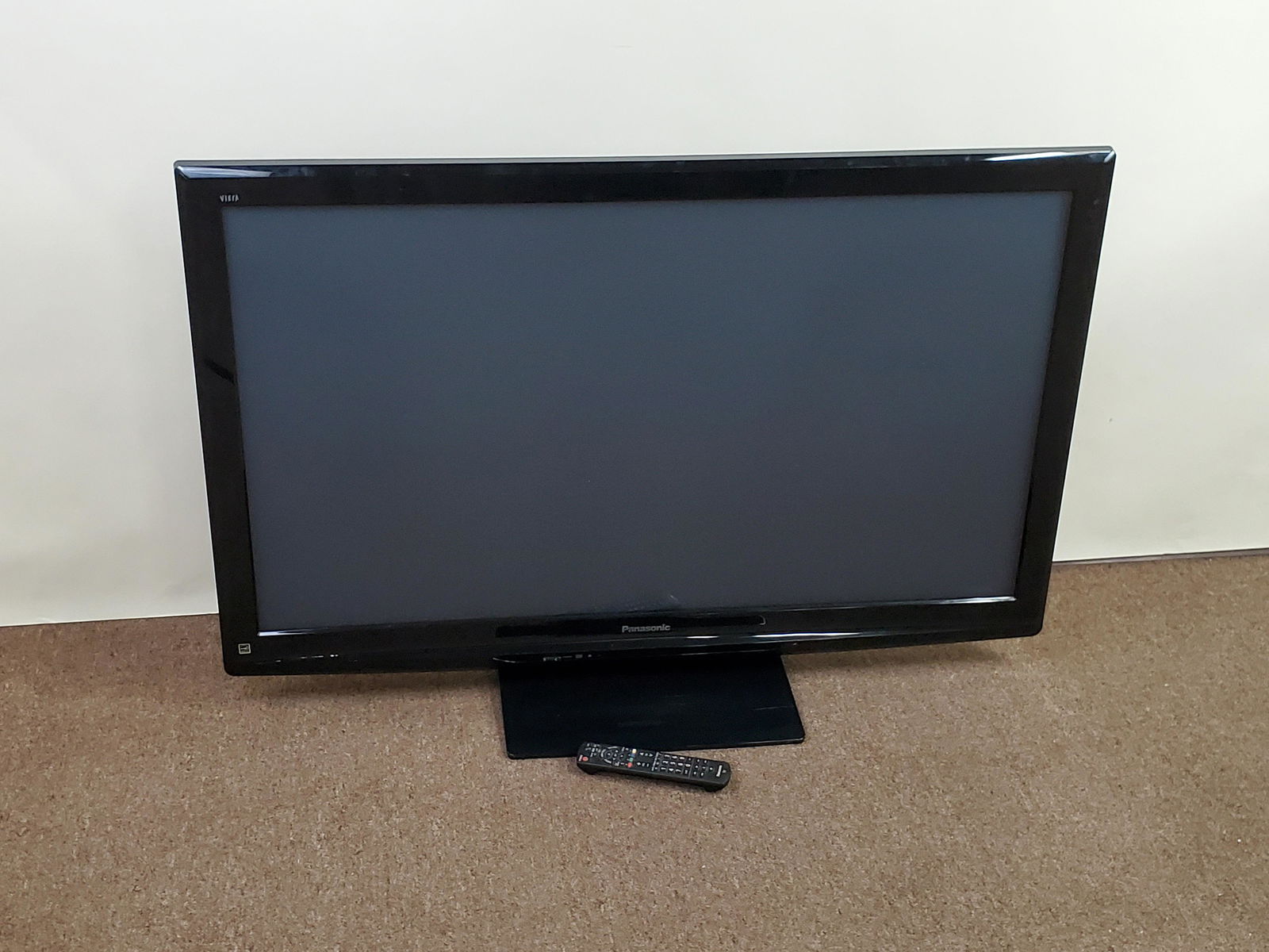 Panasonic Viera 50" TC-P50C2 (1 of 2)