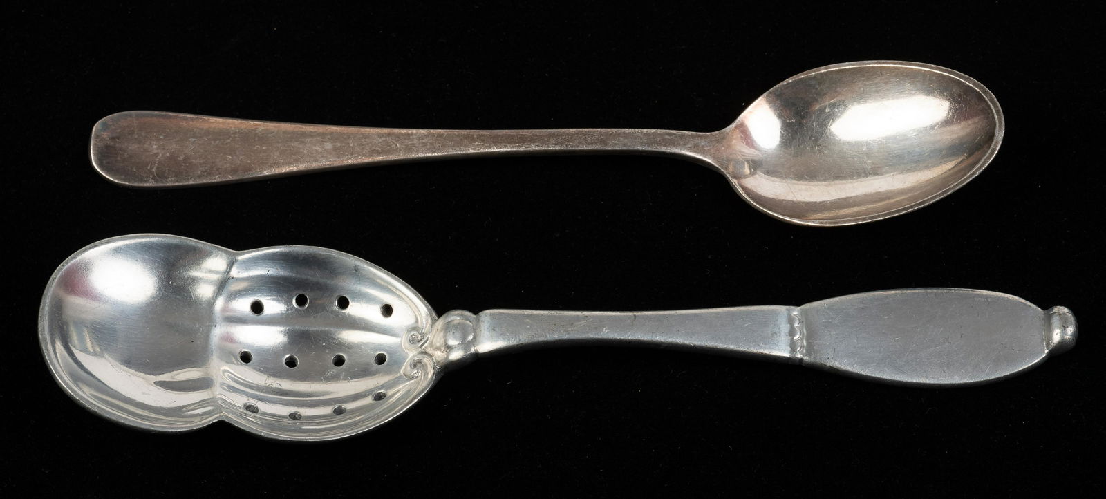 2 Williamsburg Pewter Spoons Steiff & Shirley (1 of 7)