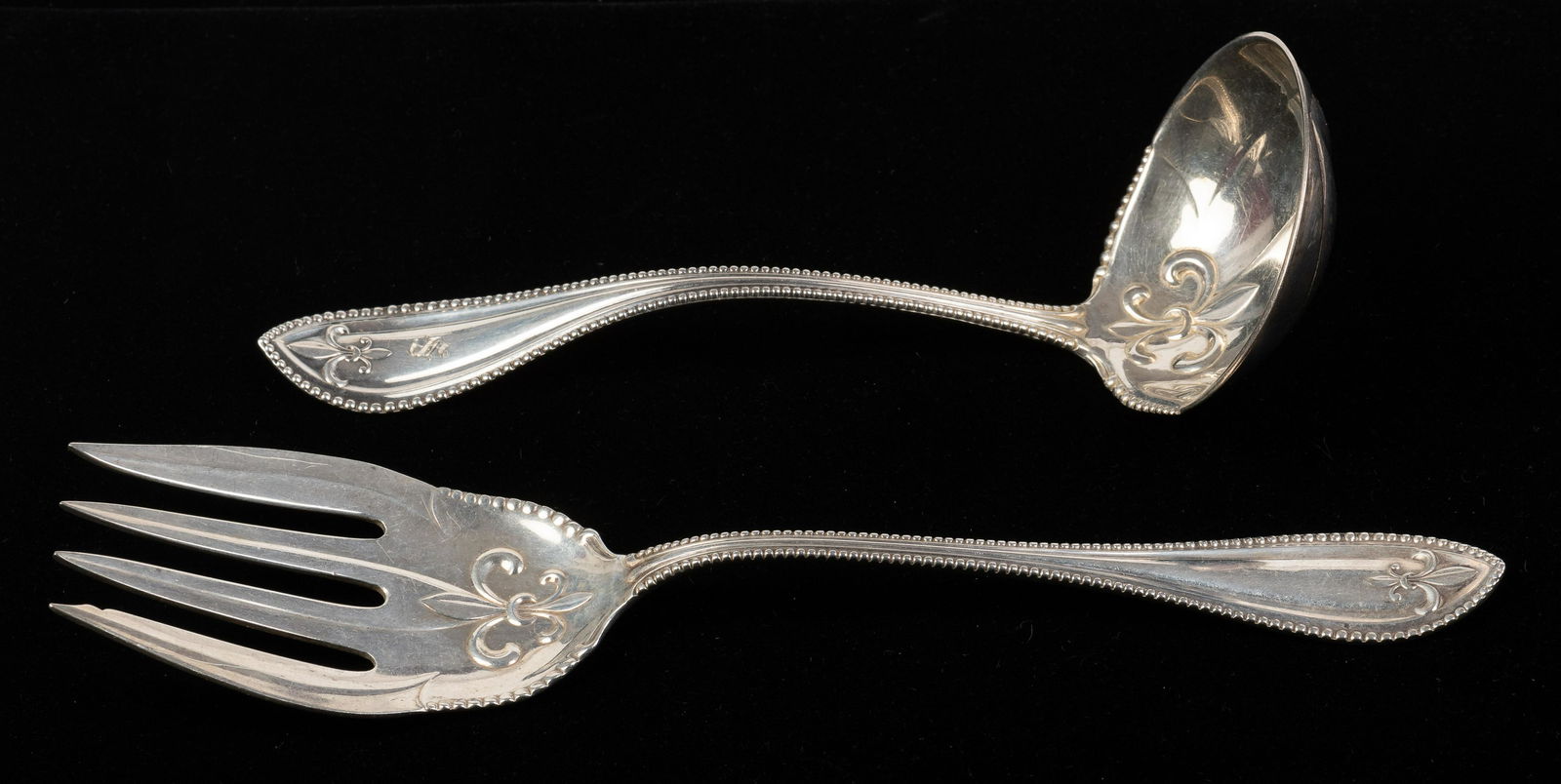 2 Pcs National Silver Co. Flatware (1 of 8)