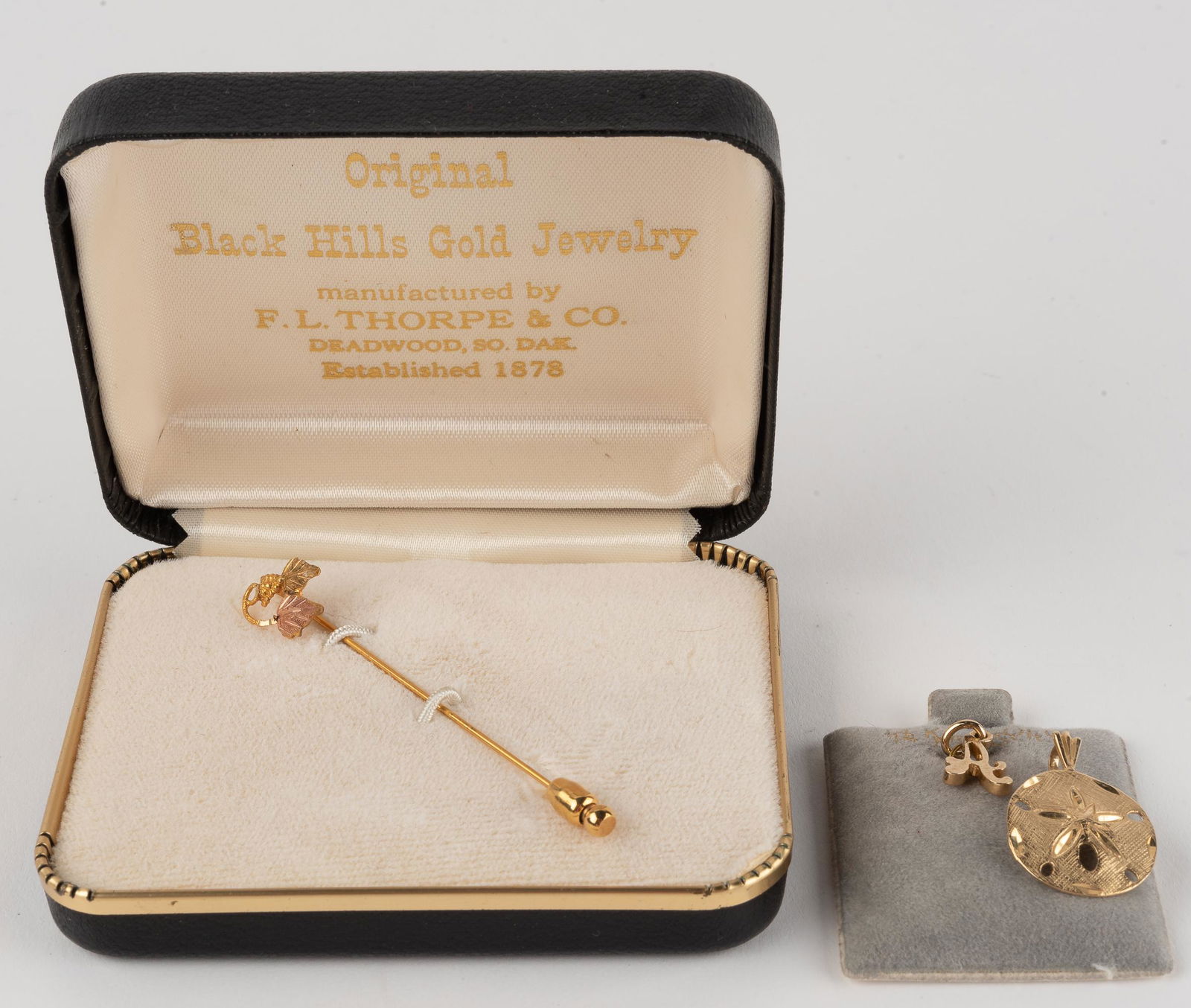 3 Pcs Gold Jewelry incl Black Hills (1 of 4)