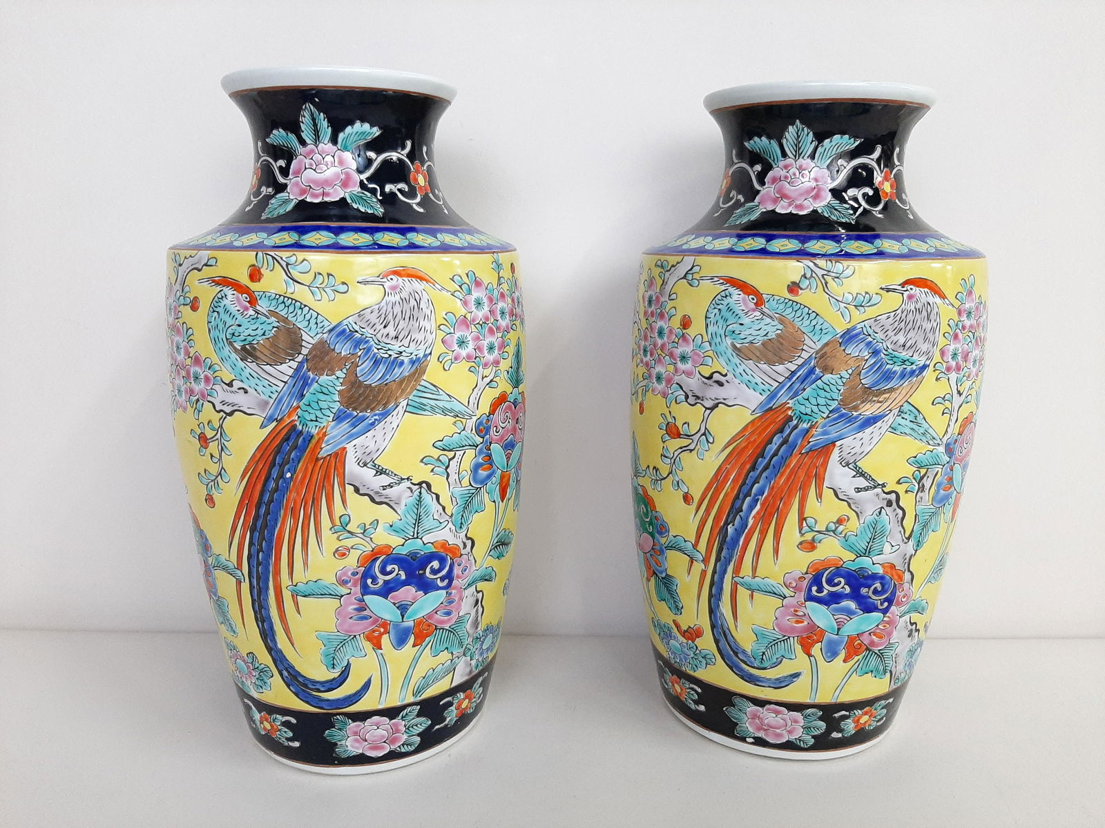 Pr Japanese Vases (1 of 5)