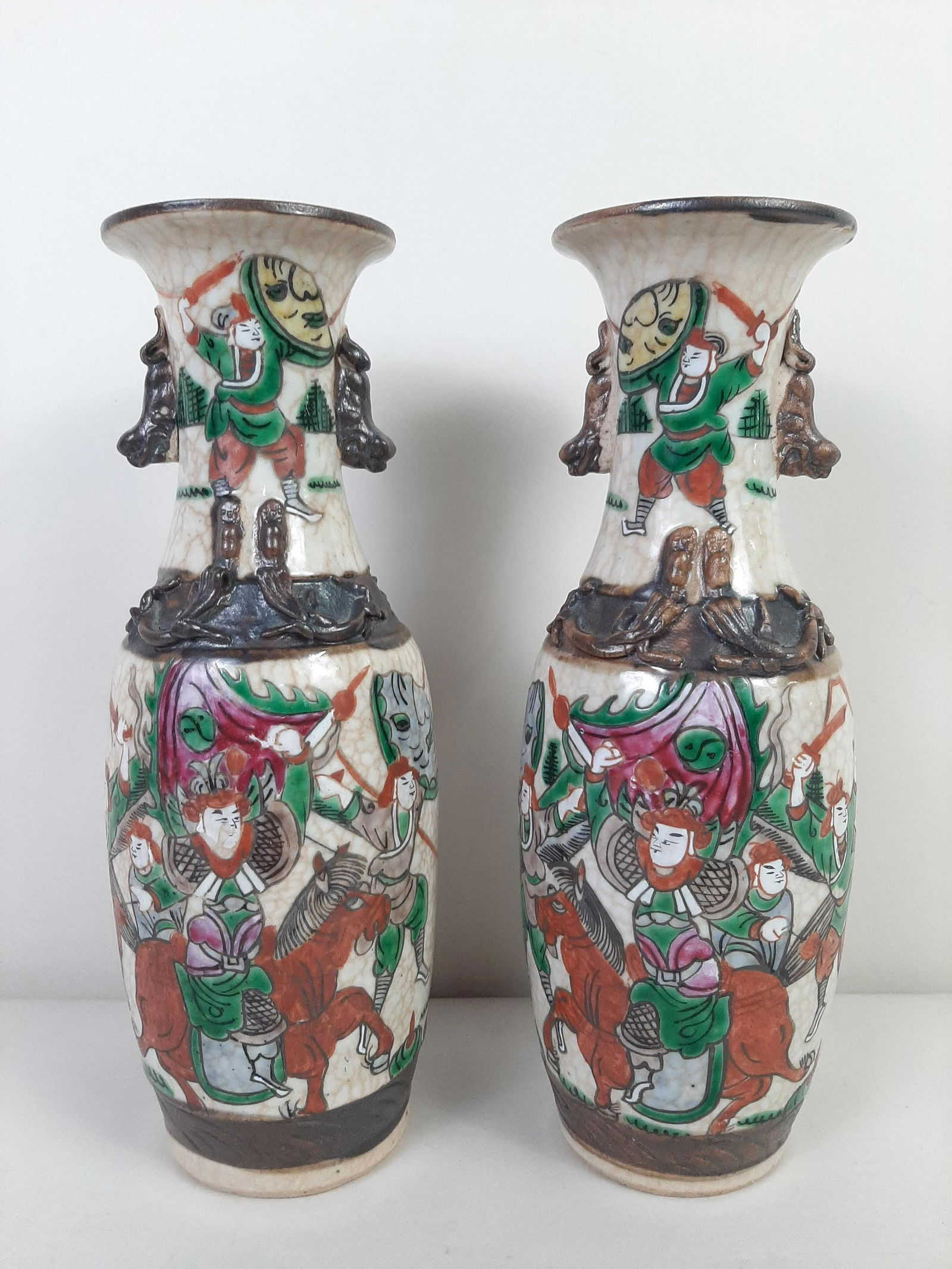 2 Chinese Ceramic Vases (1 of 5)