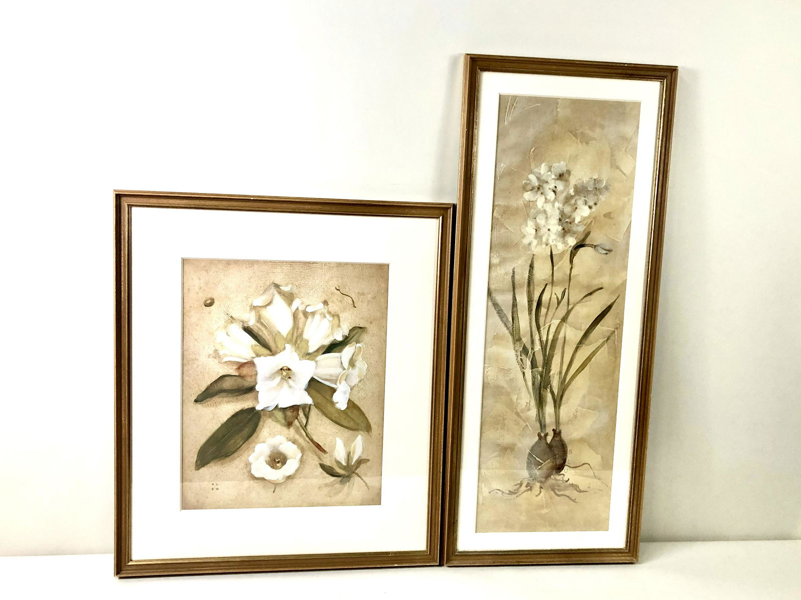 2 Floral Decorator Prints (1 of 7)