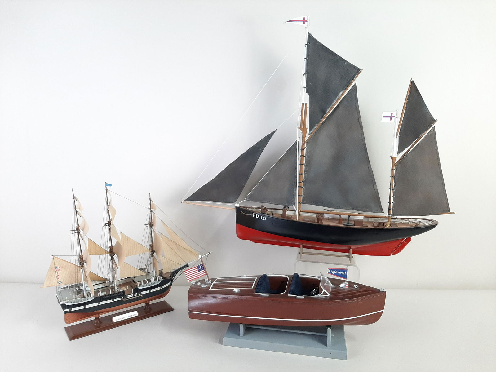 3 Boat Models incl Billings: Includes Billing FD. 10 Yawl no. 701, BlueJacket "Scooter" Barrelback Runabout, and the whaler Charles W. Morgan. 17" to 27" wide X 6" to 23" high.
