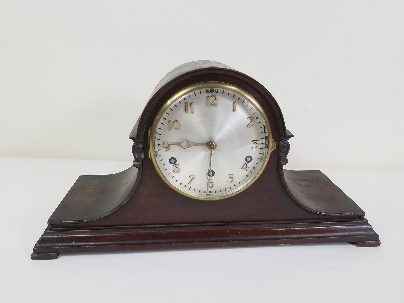 Westminster Mantel Chime Clock (1 of 5)