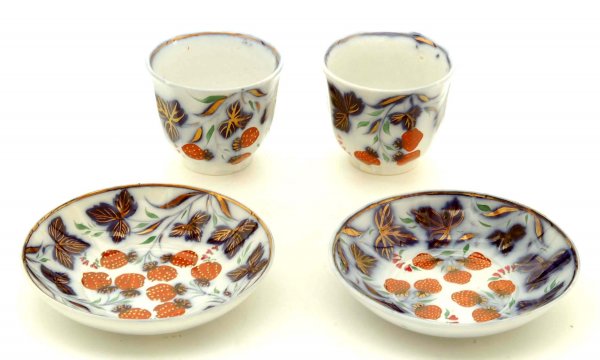 Two Gaudy Strawberry Cups and Saucers - 3
