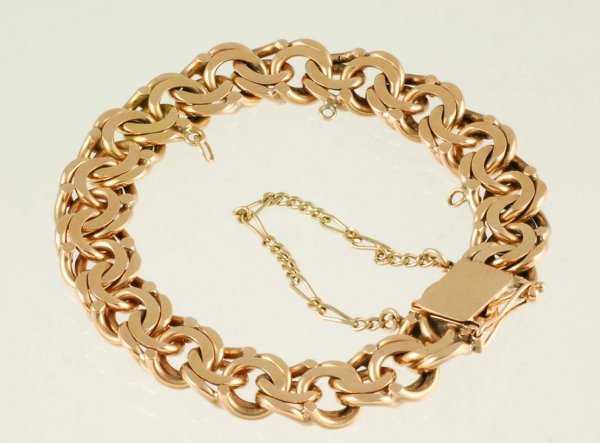 18K Gold Link Bracelet