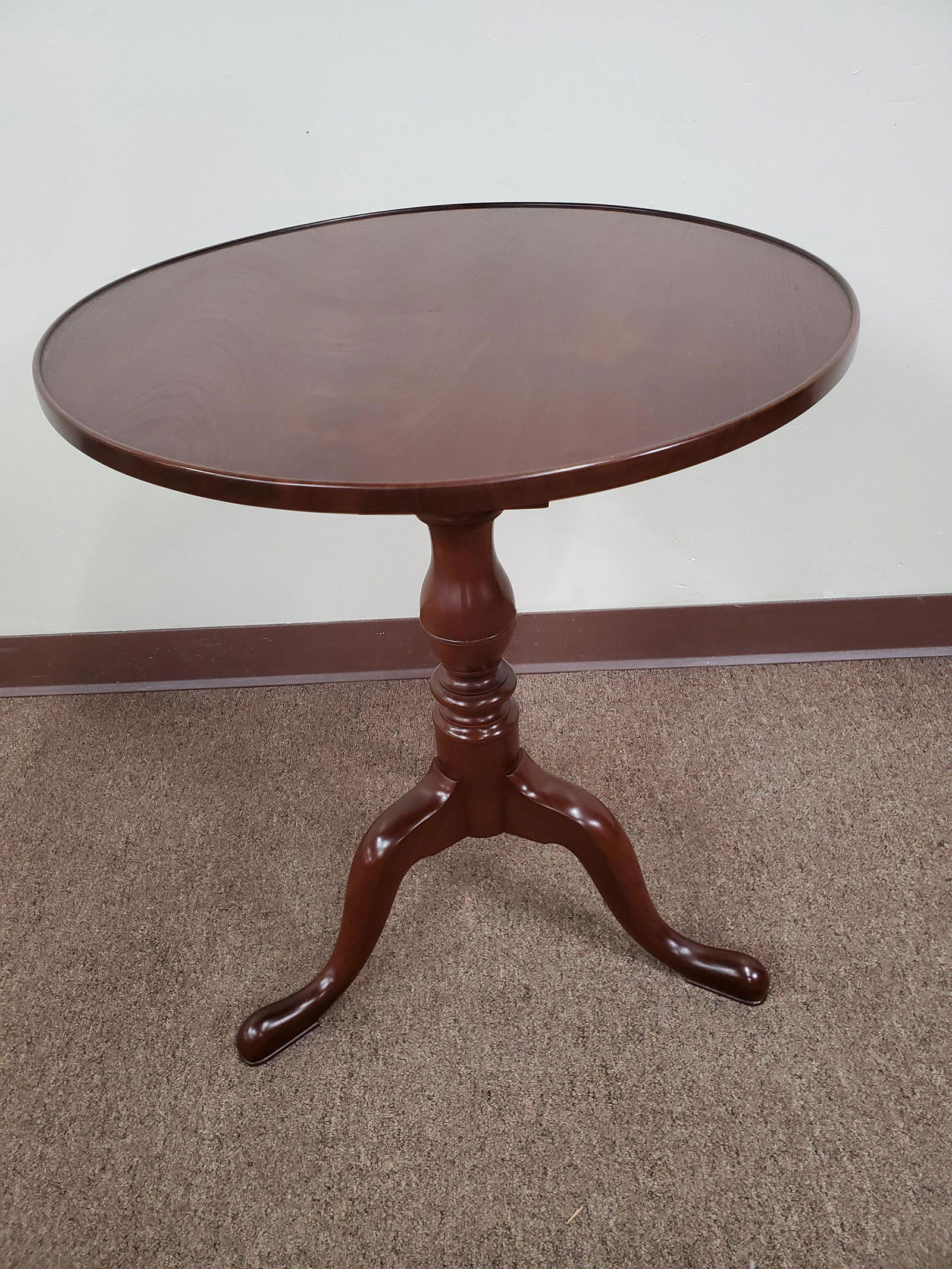 Orion Co. Round Tilt Top Table (1 of 4)