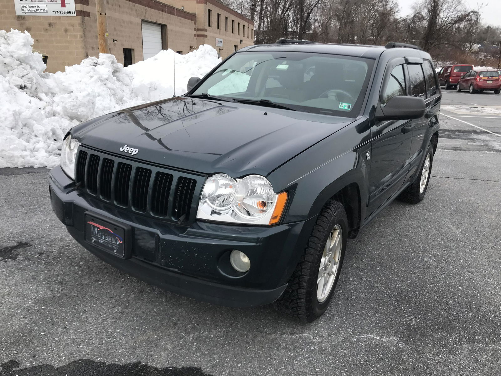 2005 Jeep Grand Cherokee Laredo (1 of 11)