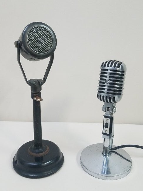 2 Microphones (1 of 5)