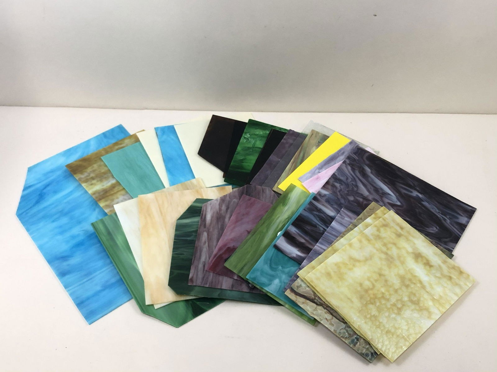 47 Pcs Slag Glass Panels & Fragments (1 of 6)