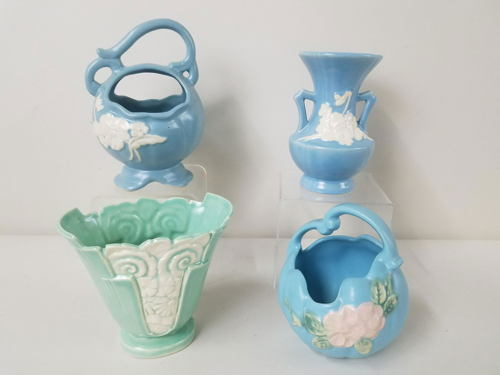 4 Pcs Weller Pottery (1 of 2)