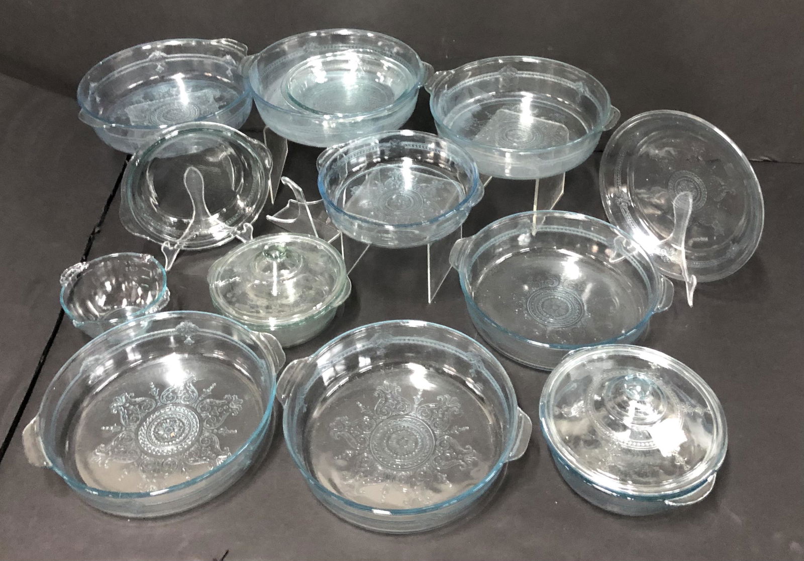 15 Pcs Fire King "Philbe" Bakeware (1 of 6)