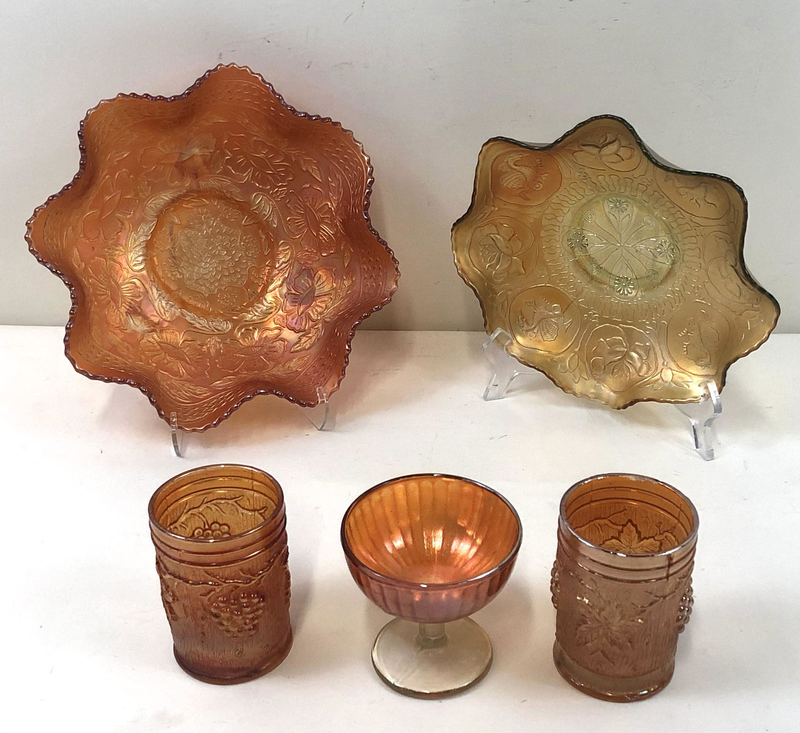 5 Pcs Carnival Glass Including Dragon & Lotus (1 of 6)