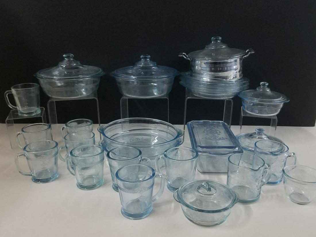 26 Pcs Fire King Philbe Bakeware (1 of 3)