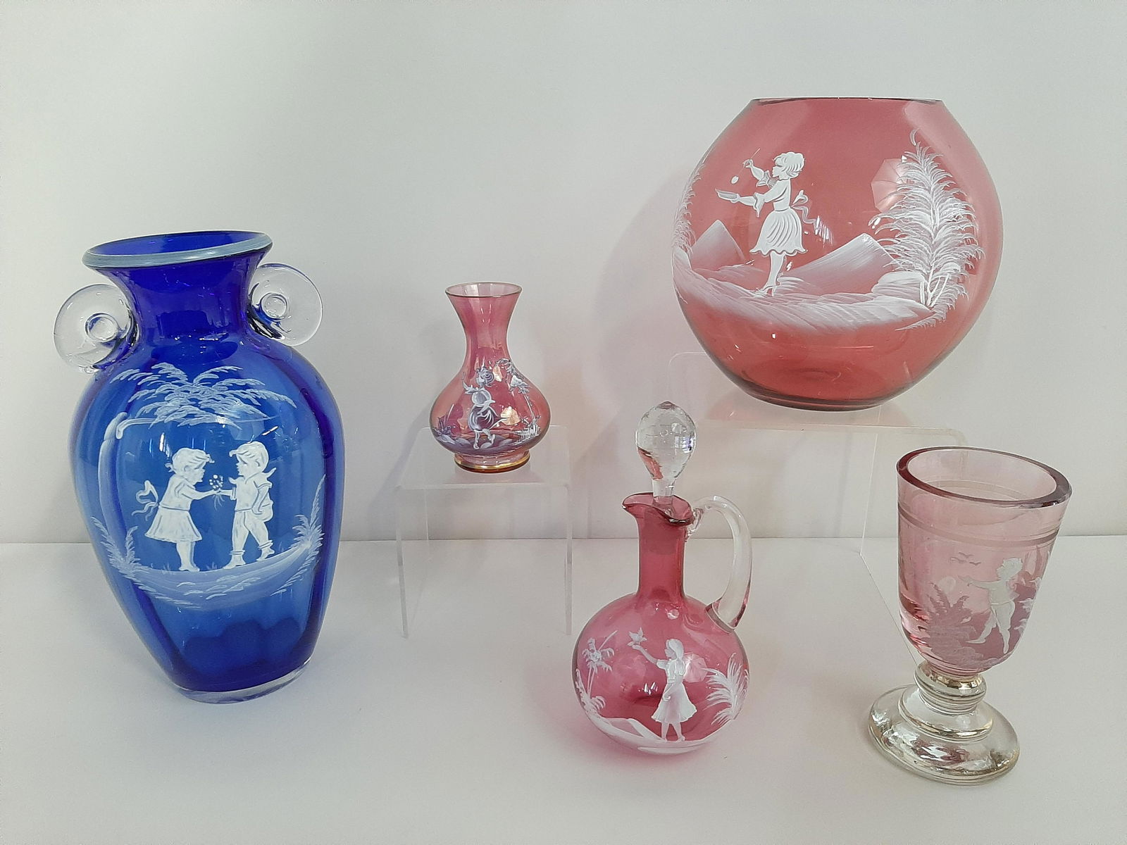 5 Pcs Mary Gregory Glassware (1 of 4)