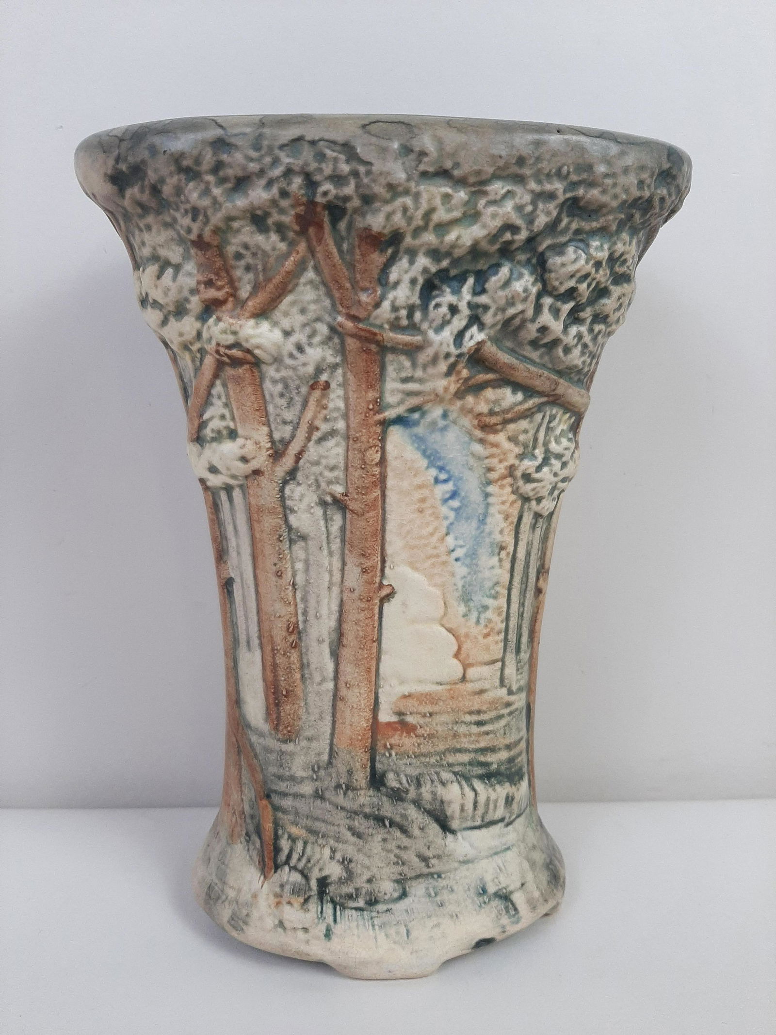 Weller Pottery Woodcraft Tree Vase (1 of 3)